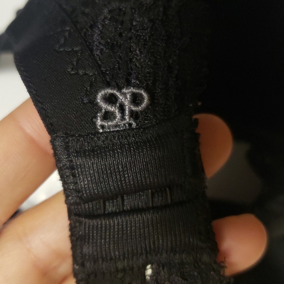 Simone Perele Black Lace Bra with Molded Cups *have 2 Measure* - Picture 6 of 7